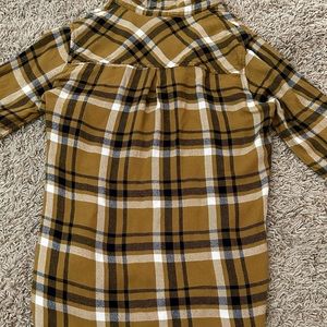 staccato women’s small button up